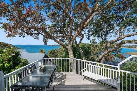 Photo of property in 11 Swann Beach Road, Stanmore Bay, Whangaparaoa, 0932