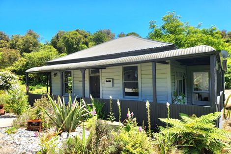 Photo of property in 28 Ross Street, Dunollie, Runanga, 7803