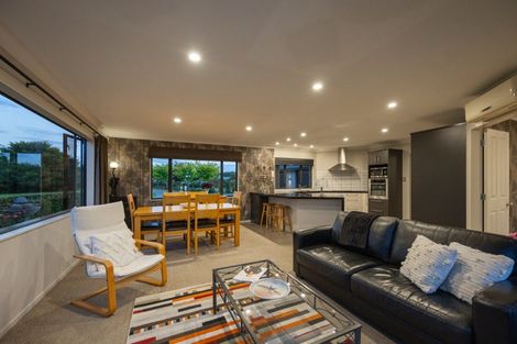 Photo of property in 7 Dobsons Lane, Kelvin Grove, Palmerston North, 4470