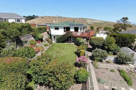 Photo of property in 23 Selwyn Street, South Hill, Oamaru, 9400