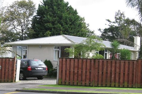 Photo of property in 113 Botany Road, Botany Downs, Auckland, 2010