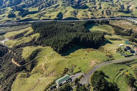 Photo of property in 68-76 The Track, Plimmerton, Porirua, 5026