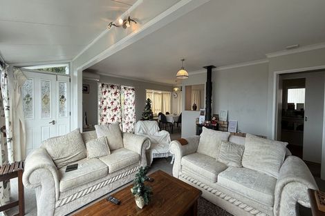 Photo of property in 83 Marellen Drive, Red Beach, 0932