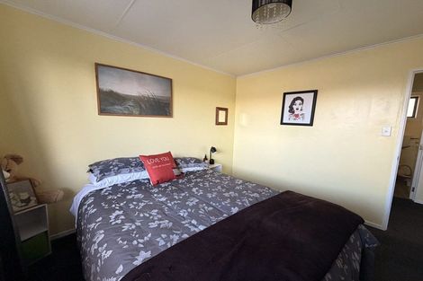 Photo of property in 102 Avon Road, Clifton, Invercargill, 9812