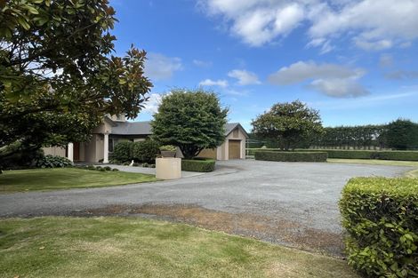 Photo of property in 15 John Paterson Drive, Halswell, Christchurch, 8025