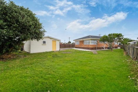 Photo of property in 21 Idlewild Avenue, Mangere, Auckland, 2022