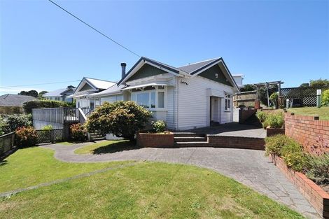 Photo of property in 25 Seatoun Heights Road, Miramar, Wellington, 6022