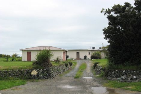 Photo of property in 41 Point Road, Monaco, Nelson, 7011
