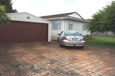Photo of property in 23 Taitimu Drive, Weymouth, Auckland, 2103