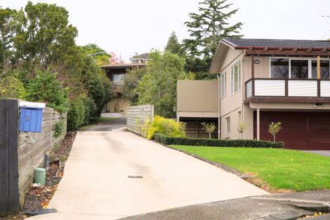 Photo of property in 2 Holbrook Place, Cockle Bay, Auckland, 2014