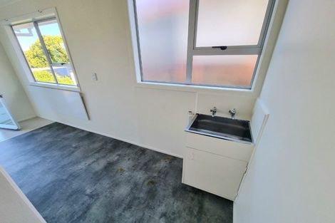 Photo of property in 2/164 Forrest Hill Road, Forrest Hill, Auckland, 0620