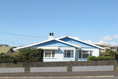 Photo of property in 7 Beach Street, Fitzroy, New Plymouth, 4312