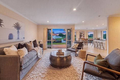 Photo of property in 50 Gravatt Road, Papamoa Beach, Papamoa, 3118