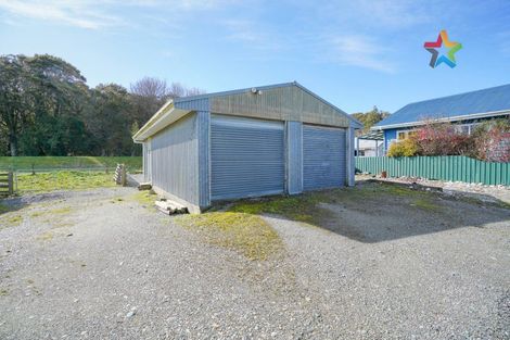 Photo of property in 6 Half Mile Road, Tuatapere, 9620