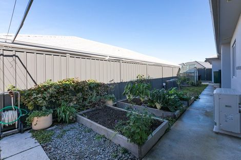 Photo of property in 7 Willow Brook Place, Clive, 4102