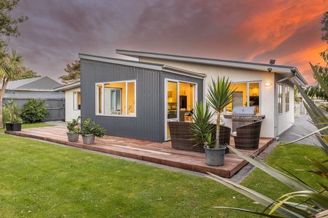 Photo of property in 18b Jervois Street, New Brighton, Christchurch, 8061
