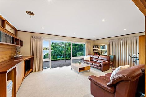 Photo of property in 47 Sylvan Park Avenue, Milford, Auckland, 0620