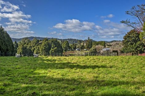 Photo of property in 11 Logan Cameron Road, Kauri, Kamo, 0185