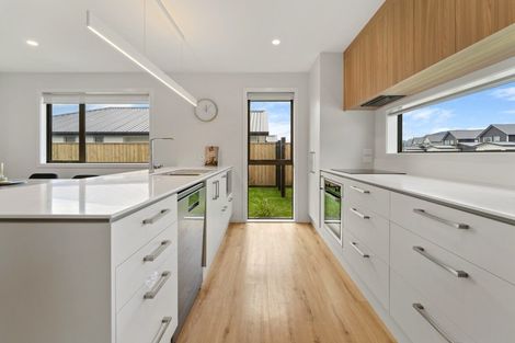 Photo of property in 14 Summersfield Boulevard, Appleby, Richmond, 7020