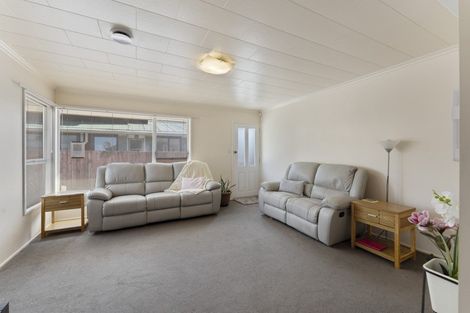 Photo of property in 1/109 Gayhurst Road, Dallington, Christchurch, 8061