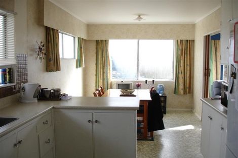 Photo of property in 37 Carluke Street, Paparangi, Wellington, 6037