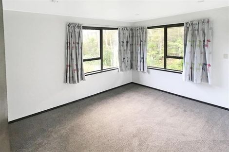 Photo of property in 14 Chenery Road, Red Beach, 0932