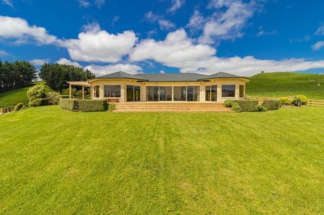 Photo of property in 68 Fauvels Road, Eketahuna, 4996