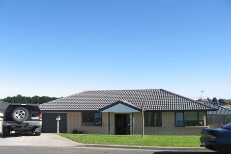 Photo of property in 5 Bohola Rise, Weymouth, Auckland, 2103