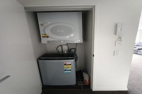 Photo of property in Nouvo Apartments, 4c/21 Rugby Street, Mount Cook, Wellington, 6021