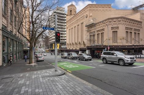 Photo of property in 15 Wellesley Road, Mangere Bridge, Auckland, 2022