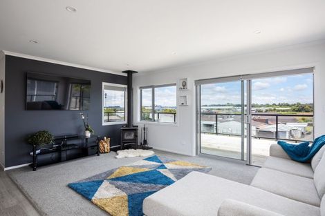 Photo of property in 5b Hinz Lane, Bell Block, New Plymouth, 4312