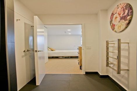 Photo of property in 6/167 Hobsonville Point Road, Hobsonville, Auckland, 0616