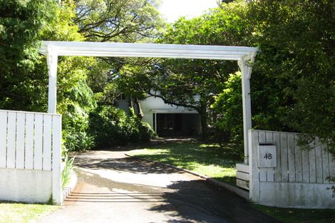 Photo of property in 48 Nicholson Road, Khandallah, Wellington, 6035