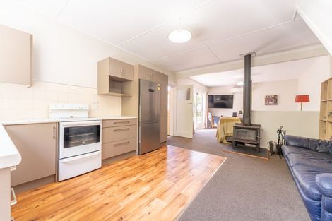 Photo of property in 1 Hertnon Street, West End, Timaru, 7910