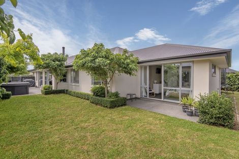 Photo of property in 5 Ashboult Street, Halswell, Christchurch, 8025