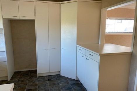 Photo of property in 11 Waller Avenue, Bucklands Beach, Auckland, 2012