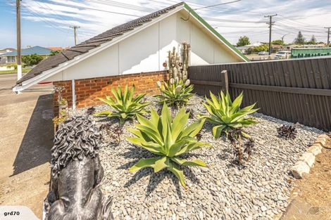 Photo of property in 180 Puriri Street, Castlecliff, Whanganui, 4501
