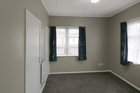 Photo of property in 2/28 Hall Crescent, Epuni, Lower Hutt, 5011