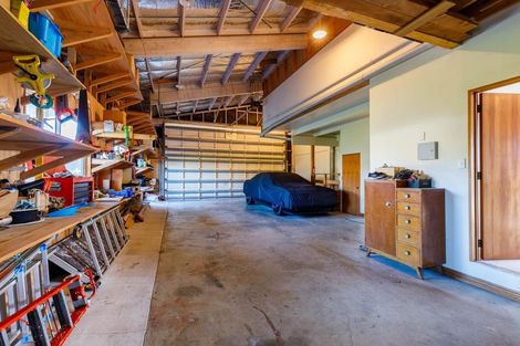 Photo of property in 50 Whiteley Street, Moturoa, New Plymouth, 4310