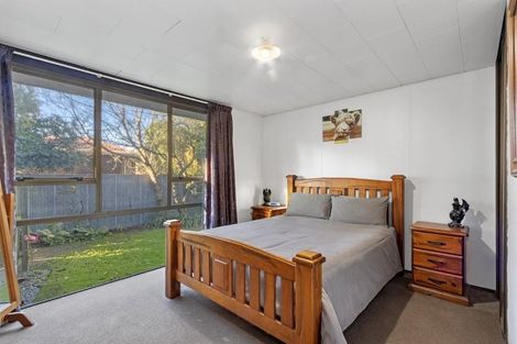 Photo of property in 18 Hersham Place, Bromley, Christchurch, 8062