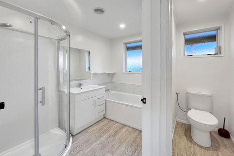 Photo of property in 1/23 Withells Road, Avonhead, Christchurch, 8042