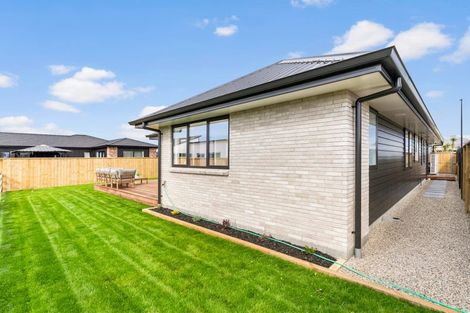 Photo of property in 4 Nau Mai Road, Clevedon, 2582