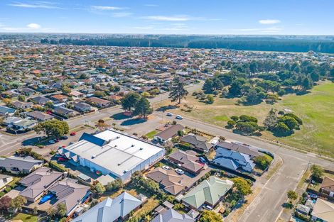 Photo of property in 1/29 Heathglen Avenue, Parklands, Christchurch, 8083