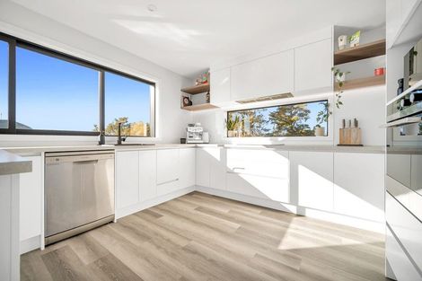 Photo of property in 64 Golf Road, Wakefield, 7025