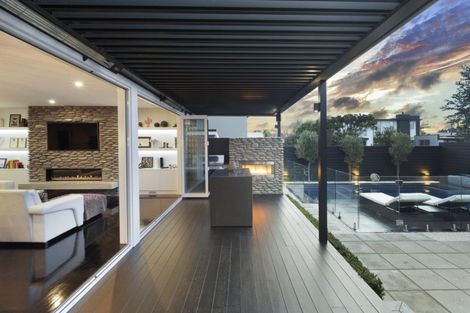 Photo of property in 107 Office Road, Merivale, Christchurch, 8014