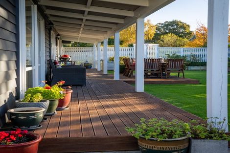 Photo of property in 1 Ivy Lane, Albert Town, Wanaka, 9305