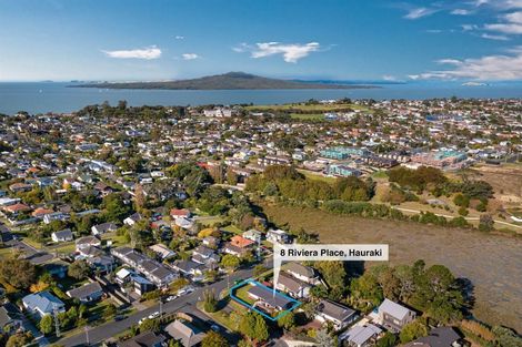 Photo of property in 8 Riviera Place, Hauraki, Auckland, 0622