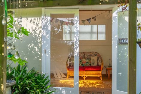 Photo of property in 17 Makora Road, Otaihanga, Paraparaumu, 5036