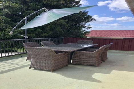 Photo of property in 18 Renwick Street, Papakura, 2110