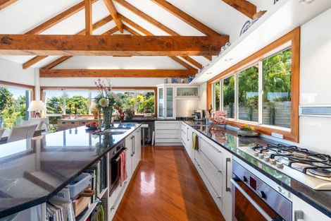 Photo of property in 8 Prospect Street, Russell, 0202